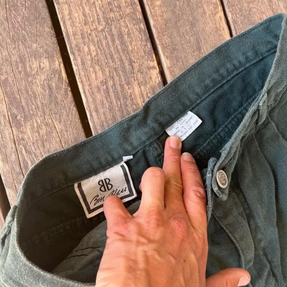Bill Blass High Rise Denim Shorts (Vintage) - Picture 3 of 3